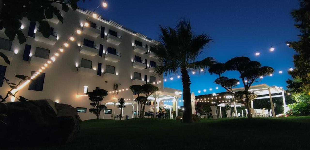 Hotel Delta Premium Durres Exterior photo